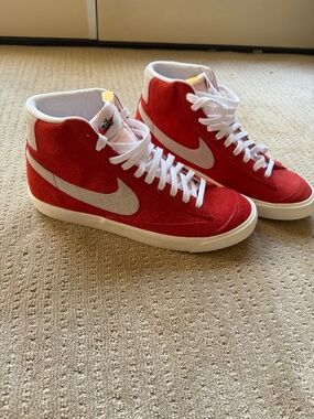 Men’s Nike red suede high tops 11.5